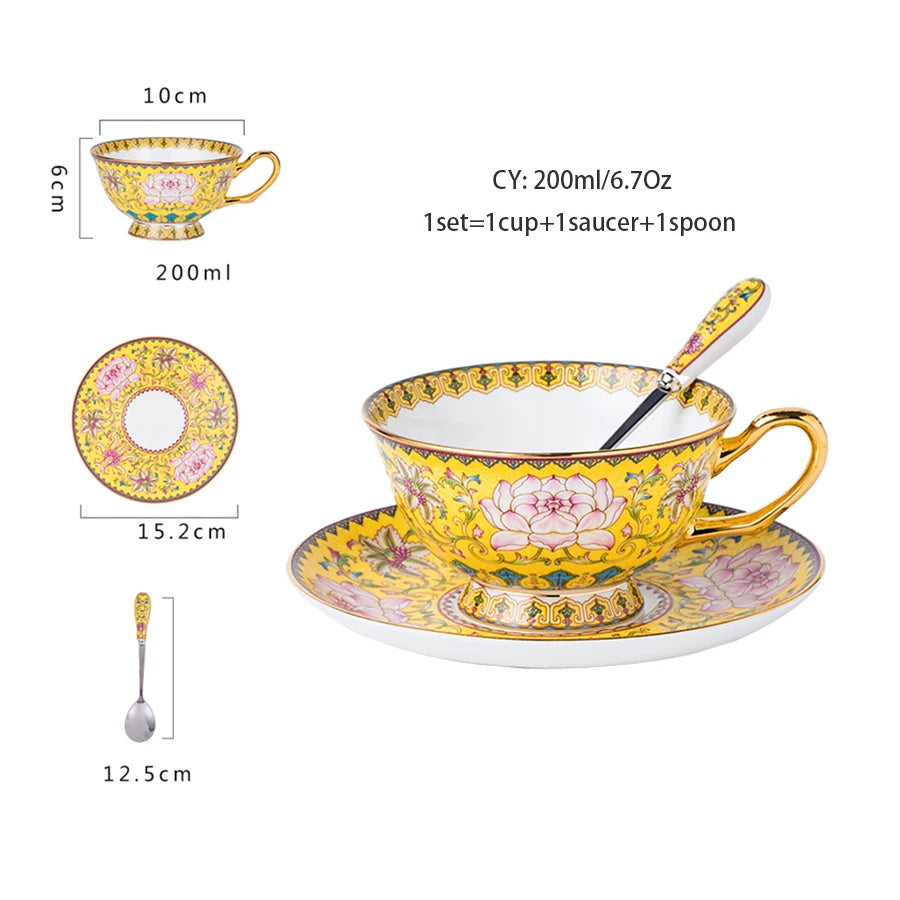 Taza de café de porcelana de hueso europeo, juego de cuchara y platillo, Taza de cerámica de lujo de 200ml, taza de té de porcelana de alta calidad, artículos para beber para fiesta y café