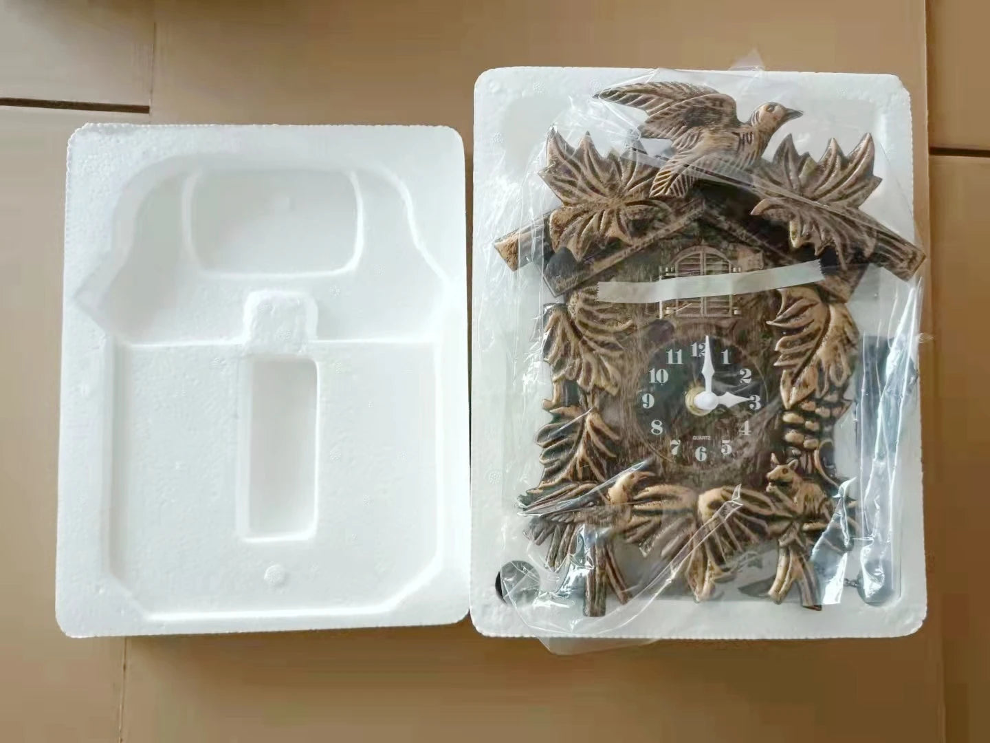 10 pulgadas Reloj cucú Reloj de pared de sala de estar Calzoncillo moderno cuco pájaro Decoraciones para habitaciones de niños